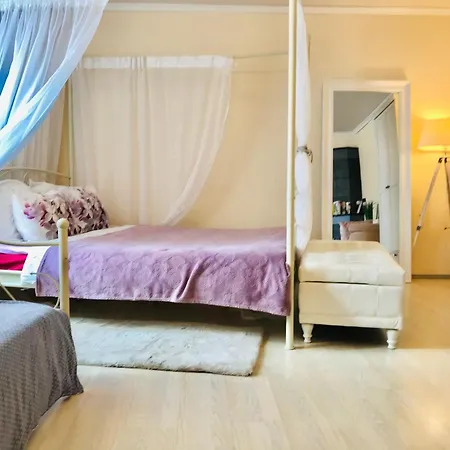 Korter Romantic Near The Beach, Free Parking, Self Check In *